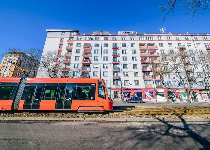 Apartment Modry Apartman, Racianska 29, *